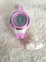 RELOJ NIÑA MORADO